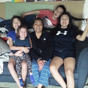 Meet your Posher, April